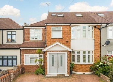 Properties for sale in Harewood Road - TW7 5HN view1