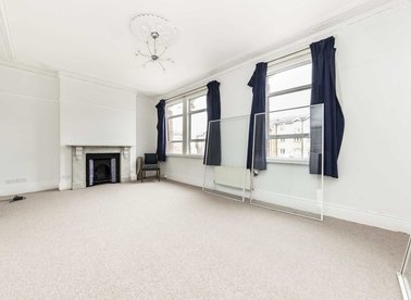 Properties for sale in Harrow Road - NW10 5NG view1