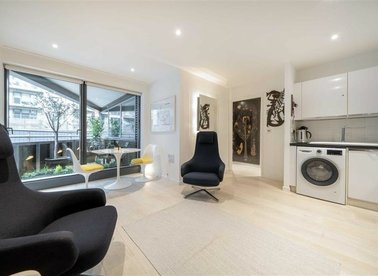 Properties for sale in Harrow Road - W2 1HG view1