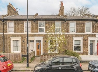 Properties for sale in Hatcham Park Road - SE14 5QD view1