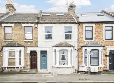 Properties for sale in Haydons Road - SW19 8TR view1