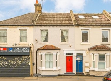 Properties for sale in Haydons Road - SW19 8TR view1