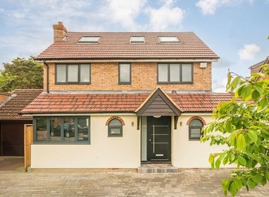 Properties for sale in Hazelbury Close - SW19 3JL view1