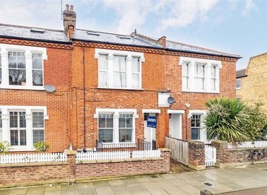 Properties for sale in Hearnville Road - SW12 8RR view1