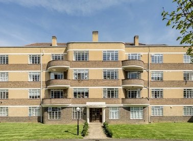 Properties for sale in Heath Rise - SW15 3HF view1
