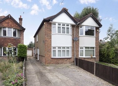 Properties for sale in Heathlands Close - TW16 6PA view1