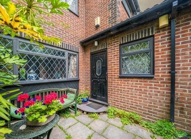 Properties for sale in Heathway - SE3 7AN view1