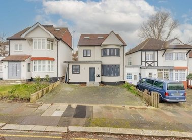 Properties for sale in Hendale Avenue - NW4 4LS view1
