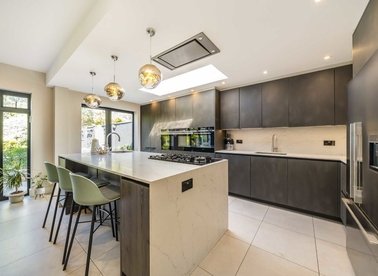 Hendon Lane, London, N3