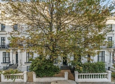 Properties for sale in Hereford Road - W2 5AL view1