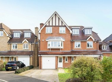 Properties for sale in Heritage Close - TW16 6PY view1