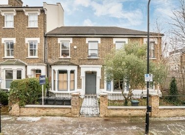 Properties sold in Heyworth Road - E5 8DR view1
