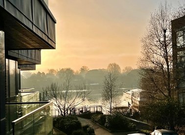 Properties for sale in High Street - TW8 0FR view1