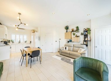 Properties sold in High Street Colliers Wood - SW19 2BY view1