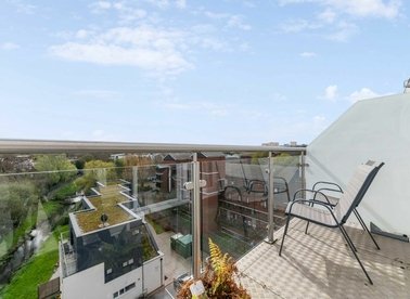 Properties for sale in High Street - TW13 4AH view1