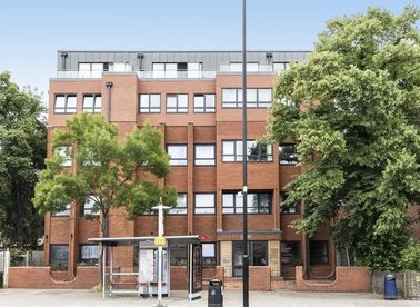 Properties for sale in High Street - TW13 4AB view1