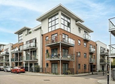 Properties for sale in Highfield Close - SE13 6UT view1