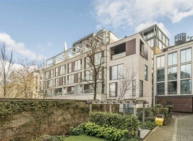 Hilary Mews, London, SE1