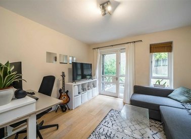 Properties for sale in Hillyard Street - SW9 0NB view1