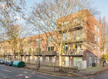 Properties for sale in Holland Grove - SW9 6DG view1