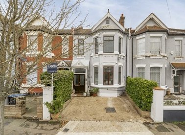 Properties for sale in Holland Road - NW10 5AH view1