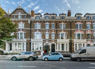 Properties for sale in Holland Road - W14 8BN view1