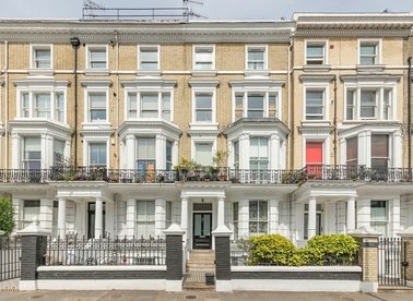Properties for sale in Holland Road - W14 8BD view1