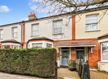 Properties sold in Hollies Road - W5 4UU view1