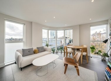 Properties for sale in Holloway Road - N19 3JH view1