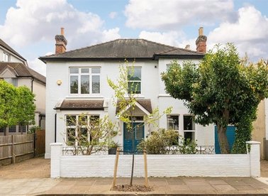 Properties for sale in Holmesdale Road - TW11 9LG view1