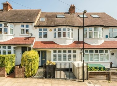 Properties sold in Holmesley Road - SE23 1PJ view1