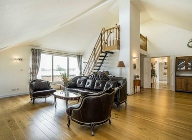 Homer Drive, London, E14