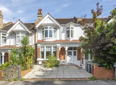 Properties for sale in Hornsey Lane Gardens - N6 5PA view1