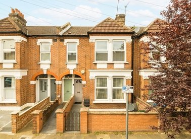 Properties for sale in Hotham Road - SW19 1BS view1