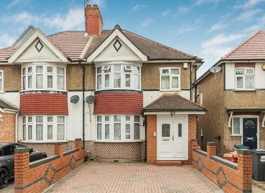Properties sold in Hounslow Road - TW13 5JQ view1