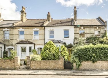 Properties for sale in Hounslow Road - TW2 7EX view1