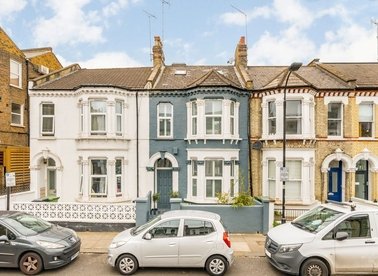 Properties for sale in Ingersoll Road - W12 7BE view1