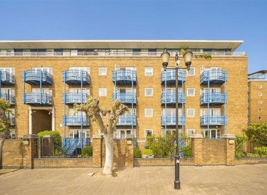 Properties for sale in Jardine Road - E1W 3WB view1