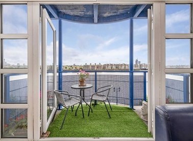 Properties for sale in Jardine Road - E1W 3WE view1