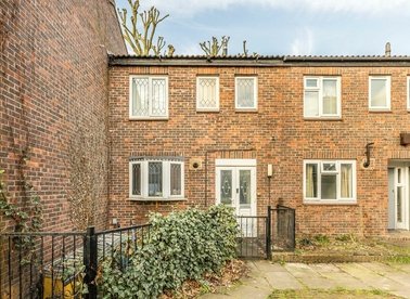 Properties for sale in Jarrow Way - E9 5PG view1