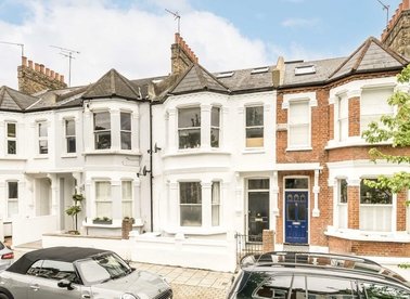 Properties for sale in Jedburgh Street - SW11 5QB view1