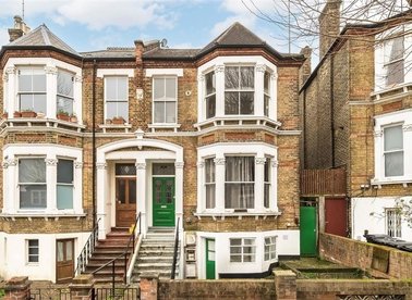 Properties for sale in Jerningham Road - SE14 5NH view1