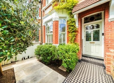 Properties for sale in Kempe Road - NW6 6SL view1