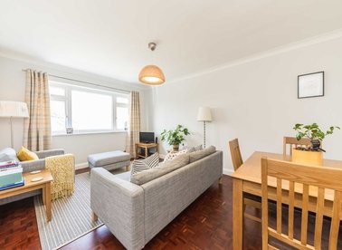 Properties for sale in Kenmore Close - TW9 3JG view1