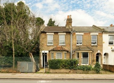 Properties sold in Kenworthy Road - E9 5RB view1