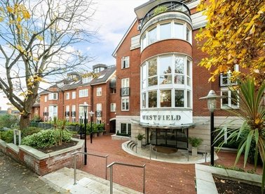 Properties for sale in Kidderpore Avenue - NW3 7SG view1