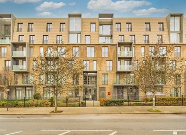 Properties for sale in Kilburn Park Road - NW6 5FQ view1