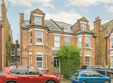 Properties for sale in King Charles Road - KT5 8PY view1