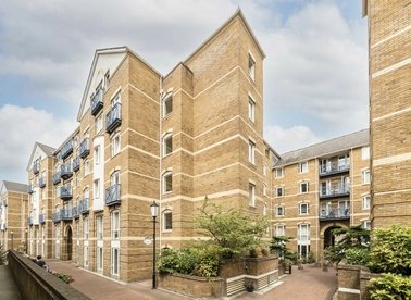 Properties for sale in King & Queen Wharf - SE16 5SU view1