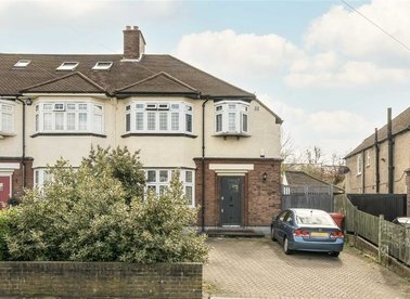 Properties for sale in Kingshurst Road - SE12 9LB view1